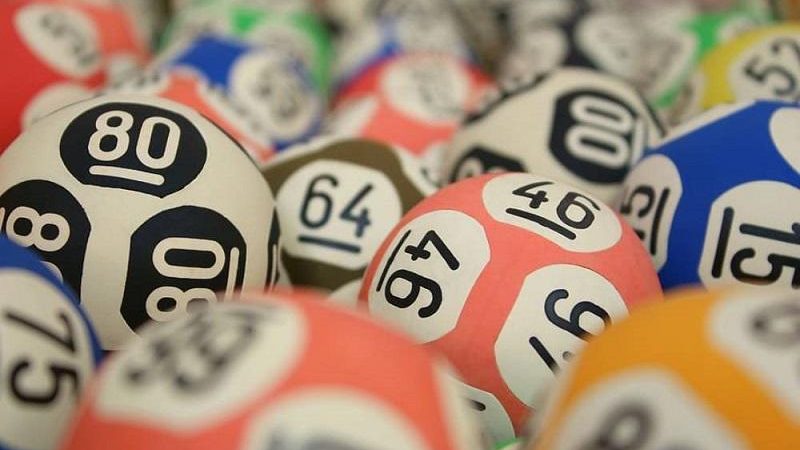 Джекпот лотереи MegaMillions превысил миллиард долларов